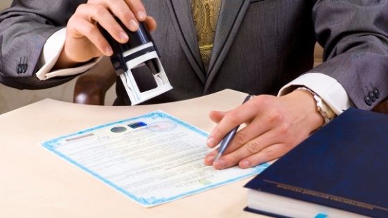What Are The Advantages That A Mobile Notary Public Would Have Over Traditional Notaries?