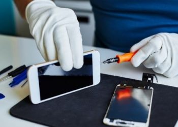 5 In-Store Marketing Tactics for Cell Phone Repair Shops