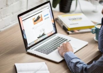 Laptop vs Trading Computer: Which is Better