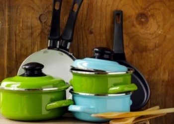 cleaning Le Creuset cookware