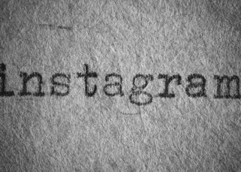 embed Instagram feed