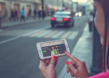 10 Advantages of Online Dating Apps in 2022