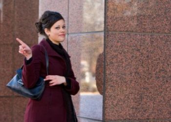 The Art of Business Dressing – Tips to Add Style and Class to Your Formal Attires