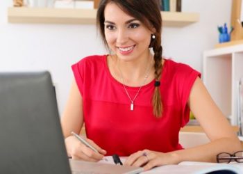 Top 7 Reasons Technology is Essential for Schools