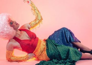 What are Some of The Cross-Dressing Tips For a 15-Year-Old Boy