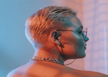 Different Types of Hoop Earrings Singapore Available