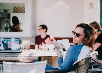 5 Tech Savvy Tips to Promote Your New Business