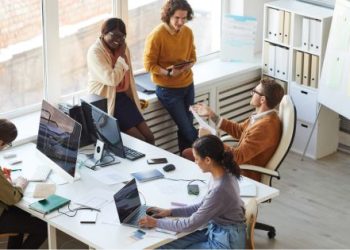 5 Ways Software Can Help Improve Project Delivery for Your Biz